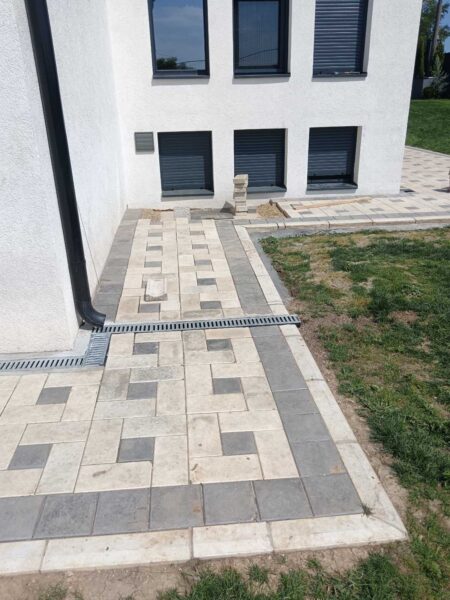 Montaža behaton ploča